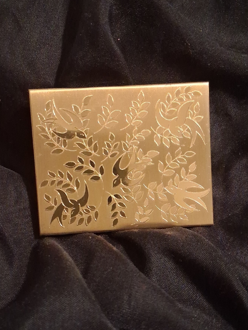 Vintage Compact